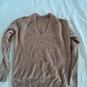 Women's Ribbed V-Neck Sweater - Tan
